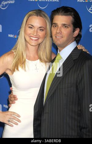 15 marzo 2018 - FILE - la moglie di Donald Trump Jr. Vanessa chiede il divorzio dopo 12 anni di matrimonio. NELLA FOTO: NEW YORK - 12 MAGGIO: Vanessa Trump e Donald Trump Jr. Arrivano per l'esperienza NBC Universal al Rockefeller Center come parte della settimana anticipata del 12 maggio 2008 a New York citta.. Persone: Vanessa Trump e Donald Trump Jr. (Credit Image: © SMG via ZUMA Wire) Foto Stock