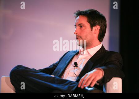 4 ottobre 2007 - Laguna Beach, CALIFORNIA, USA - Presidente di The Onion SEAN MILLS. (Immagine di credito: © Tim Wagner/ZUMA Press) Foto Stock