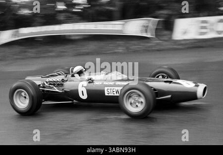 Jackie Stewart (GBR) BRM P261 ha concluso quinto... Gran Premio di Germania, Nurburgring, 7 agosto 1966. (Immagine di credito: ©Sutton Motorsports/ZUMA Press) Foto Stock