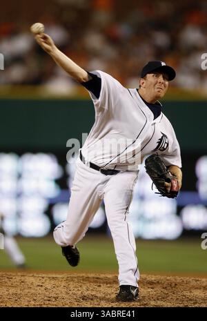 3 agosto 2007 - Detroit, mi, USA - lanciatore di rilievo dei Detroit Tigers ZACH MINATORE che lanciò nel 6° inning contro i Chicago White sox a Detroit, mi, venerdì 3 agosto 2007. (Immagine di credito: © Julian H. Gonzalez/Detroit Free Press/ZUMA Press) RESTRIZIONI: Tabloid vendite effettuate Foto Stock