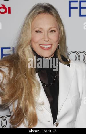 1 novembre 2006; Los Angeles, CA, Stati Uniti; l'attrice FAYE DUNAWAY all'AFI Fest 2006 Opening Night Gala per la premiere "Bobby" di Los Angeles tenutasi al Grauman's Chinese Theater di Hollywood. Foto Stock