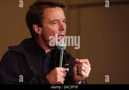 8 dicembre 2007, campagna presidenziale democratica del New Hampshire fiduciosa ex senatore degli Stati Uniti John Edwards (D-NC) nel New Hampshire (immagine di credito: Foto Stock