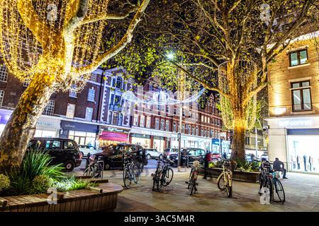 Luci di Natale a Sloane Square Londra Regno Unito Foto Stock