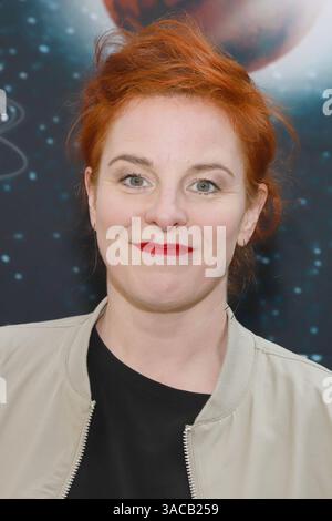 Premiere Gruesse vom Mars ad Amburgo Sarah Winkenstette, Premiere Gruesse vom Mars, Zeise Kinos Hamburg, 02.04.2025 *** Premiere Gruesse vom Mars ad Amburgo Sarah Winkenstette, Premiere Gruesse vom Mars, Zeise Kinos Hamburg, 02 04 2025 Copyright: XEventpressxBecherx Foto Stock