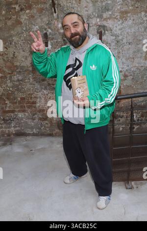 Premiere Gruesse vom Mars in Hamburg Kailas Mahadevan, Premiere Gruesse vom Mars, Zeise Kinos Hamburg, 02.04.2025 *** Premiere Gruesse vom Mars in Hamburg Kailas Mahadevan, Premiere Gruesse vom Mars, Zeise Kinos Hamburg, 02 04 2025 Copyright: XEventpressxBecherx Foto Stock