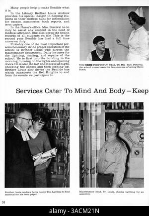 Il Benilde High Yearbook del 1966 cattura le attività accademiche e extracurriculari dell'anno scolastico 1965-1966, compresi i profili degli studenti, i contributi della facoltà, lo sport e i club. Foto Stock