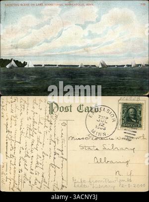 Questa cartolina del 1908 mostra una tranquilla scena di yachting sul lago Minnetonka, con una nota personale dei Wyers che descrive il loro periodo di riposo e la riunione dei Wyer. È indirizzata a Miss Florence Wadworth di Albany, New York, e affrancata a Excelsior, Minnesota. Foto Stock