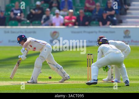 Chelmsford, Regno Unito. 4 aprile 2025. Ambassador Cruise Line Ground, Chelmsford 04 aprile 2025 la partita del campionato della contea di Rothesay tra Essex County Cricket Club e Surrey County Cricket Club presso Ambassador Cruise Line Ground a Chelmsford, Inghilterra (Keeran Marquis/SPP) credito: SPP Sport Press Photo. /Alamy Live News Foto Stock