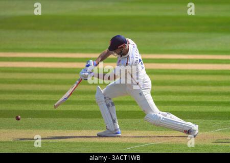 Chelmsford, Regno Unito. 4 aprile 2025. Ambassador Cruise Line Ground, Chelmsford 04 aprile 2025 la partita del campionato della contea di Rothesay tra Essex County Cricket Club e Surrey County Cricket Club presso Ambassador Cruise Line Ground a Chelmsford, Inghilterra (Keeran Marquis/SPP) credito: SPP Sport Press Photo. /Alamy Live News Foto Stock