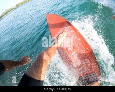 Surf sull'isola di Capo Verde di Santiago Foto Stock