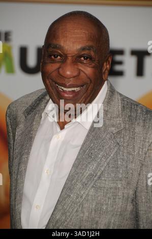 12 novembre 2011 - Los Angeles, California, Stati Uniti - Bill Cobbs partecipa alla prima mondiale di ''The Muppets'' tenutasi all'El Capitan Theatre di Hollywood, California, il 12/11/11. 2011 (immagine di credito: © D. Long/Globe Photos/ZUMAPRESS.com) Foto Stock