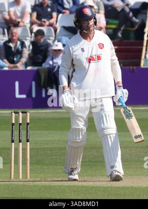 Chelmsford, Regno Unito. 4 aprile 2025. CHELMSFORD, INGHILTERRA - es21 durante la partita di cricket 1 Day One Day One tra Essex e Surrey all'Ambaassador Cruise Line Ground, Chelmsford, Essex il 4 aprile 2025 a Chelmsford, Inghilterra. Crediti: Action foto Sport/Alamy Live News Foto Stock