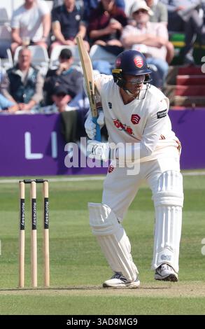 Chelmsford, Regno Unito. 4 aprile 2025. CHELMSFORD, INGHILTERRA - es21 durante la partita di cricket 1 Day One Day One tra Essex e Surrey all'Ambaassador Cruise Line Ground, Chelmsford, Essex il 4 aprile 2025 a Chelmsford, Inghilterra. Crediti: Action foto Sport/Alamy Live News Foto Stock