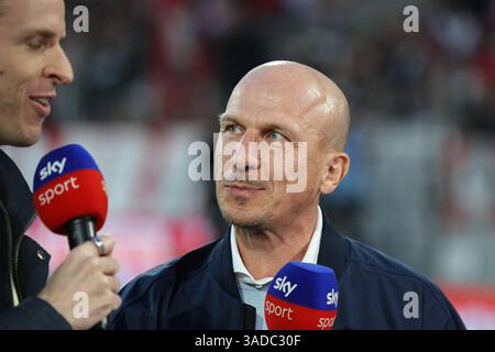 05.04.2025, RheinEnergie Stadion, Koeln, GER, 2.FBL, 1) FC Koeln vs. Hertha BSC Berlin, im Bild: Gerhard Struber Chefrainer, Headcoach (1.FC Koeln), foto © nordphoto GmbH/Meuter DFL le normative vietano qualsiasi uso di fotografie come sequenze di immagini e/o quasi-video. Foto Stock