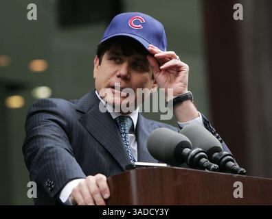 7 dicembre 2011 - Chicago, Illinois, Stati Uniti - Rod Blagojevich, l'ex governatore dell'Illinois, è stato condannato mercoledì a 14 anni di carcere federale per 18 condanne per corruzione. NELLA FOTO: 30 settembre 2008 il governatore dell'Illinois ROD BLAGOJEVICH durante il raduno dei Chicago Cubs. (Immagine di credito: © Kamil Krzaczynski/ZUMAPRESS.com) Foto Stock