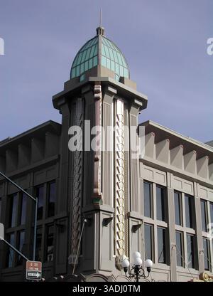 30 novembre 2003; San Diego, California, Stati Uniti; edifici nel quartiere Gaslamp del centro di San Diego. . (Immagine di credito: Marianna Day Massey/ZUMAPRESS.com) Foto Stock