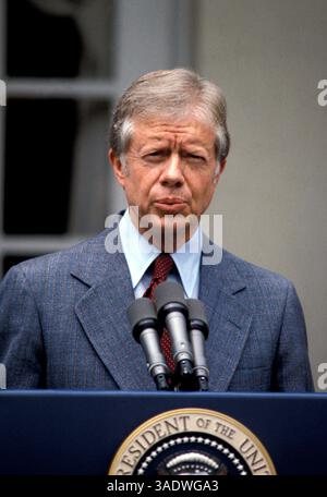 16 settembre 2004; Washington, DC, USA; (foto file. Data sconosciuta) Washington, DC, USA; ex presidente degli Stati Uniti JIMMY CARTER. (Immagine di credito: Arthur Grace/ZUMAPRESS.com) Foto Stock