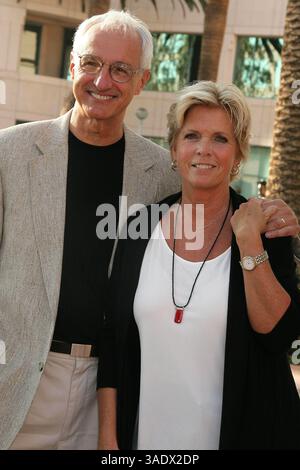 I14274CHW.Academy of Television Arts & Sciences presenta ''A Fathers Day salute to TV Dads''. Leonard H.. Goldenson Theatre North Hollywood, California 06-18-2009.MICHAEL GROSS E MEREDITH BAXTER. Foto: Clinton H. Wallace-IPOL-Globe Photos Inc Â2009 (immagine di credito: Ed Geller/Globe Photos/ZUMAPRESS.com) Foto Stock