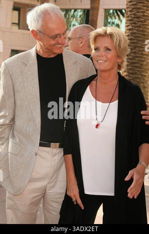 I14274CHW.Academy of Television Arts & Sciences presenta ''A Fathers Day salute to TV Dads''. Leonard H.. Goldenson Theatre North Hollywood, California 06-18-2009.MICHAEL GROSS E MEREDITH BAXTER. Foto: Clinton H. Wallace-IPOL-Globe Photos Inc Â2009 (immagine di credito: Ed Geller/Globe Photos/ZUMAPRESS.com) Foto Stock