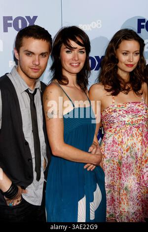 15 maggio 2008. New York City . Gli attori Thomas Dekker, Lena Headey e Summer Glau assistono al Fox Network upfront tenutosi al Wollman Rink di Central Park (Credit Image: Sharkpixs/ZUMAPRESS.com) Foto Stock