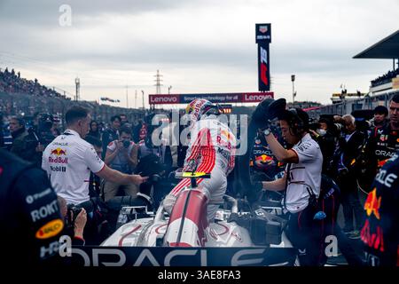 Suzuka, Giappone, 06 aprile 2025, Yuki Tsunoda, dal Giappone gareggia per la Red Bull Racing. La giornata del Gran Premio del Giappone 2025, che si svolge a Suzuka, in Giappone. Crediti: Michael Potts/Alamy Live News Foto Stock