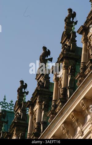 28 giugno 2003; Amburgo, GERMANIA; Un dettaglio del municipio di Amburgo. (Immagine di credito: Rob Schoenbaum/ZUMAPRESS.com) Foto Stock