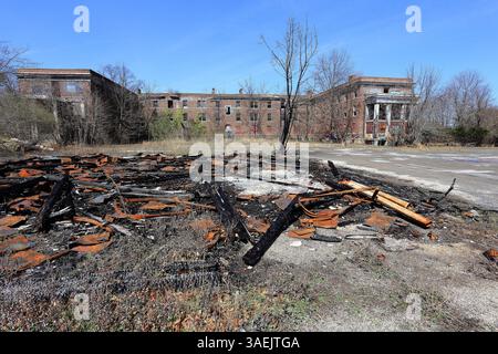Edificio abbandonato, Kings Park Psychiatric Center, Long Island, New York Foto Stock