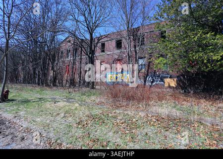 Edificio abbandonato, Kings Park Psychiatric Center, Long Island, New York Foto Stock