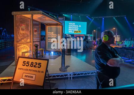 Set "Broken Britain". Riformare la manifestazione di massa del Regno Unito a Birmingham mira a conquistare centinaia di seggi nelle elezioni locali alla fine di quest'anno. Foto Stock