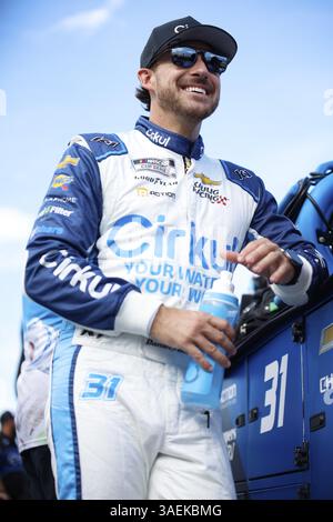 Daniel Hemric sale in pista per qualificarsi per il Coke Zero Sugar 400 a Daytona, FL, USA, Daytona, Stati Uniti d'America, Nord America Foto Stock