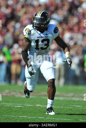 29 ottobre 2011: Kenji Jackson n. 13 dei Missouri Tigers durante la partita tra gli University of Missouri Tigers e i Texas A&M University Aggies presso Kyle Field a College Station, Texas. I Tigers vincono contro gli Aggies, 38-31.(immagine di credito: © Patrick Green/Cal Sport Media/ZUMAPRESS.com) Foto Stock