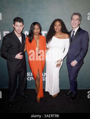 NY. 6 aprile 2025. Nick Jonas, Adrienne Warren, Witney White, Jason Robert Brown, Nasia Thomas, Noah Kieserman presente negli ULTIMI CINQUE ANNI Opening Night on Broadway, Hudson Theatre, New York, NY, 6 aprile, 2025. crediti: Kristin Callahan/Everett Collection/Alamy Live News Foto Stock