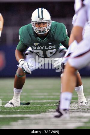 26 novembre 2011: . Colin Simpson (20) cornerback dei Baylor Bears in azione.durante la partita tra i Texas Tech Red Raiders e i Baylor Bears al Cowboy Stadium di Arlington Texas..Baylor vince 66-42..Manny Flores/CSM(Credit Image: © Manny Flores/Cal Sport Media/ZUMAPRESS.com) Foto Stock
