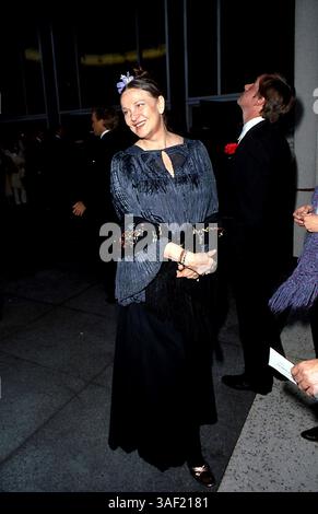 1 GENNAIO 2011 - ACADEMY AWARDS / OSCAR.13604.GERALDINE PAGE. JAMES COLBURN/ / 1985 (immagine di credito: © Globe Photos/ZUMAPRESS.com) Foto Stock