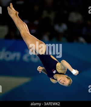 8 agosto 2012 - Londra, GBR - Brittany Viola degli Stati Uniti d'America tuffandosi nella piattaforma da 10 m femminile turno preliminare mercoledì sera 8 agosto 2012, durante i Giochi Olimpici estivi di Londra, Inghilterra. (Immagine di credito: © Brian Peterson/Minneapolis Star Tribune/MCT/ZUMAPRESS.com) Foto Stock