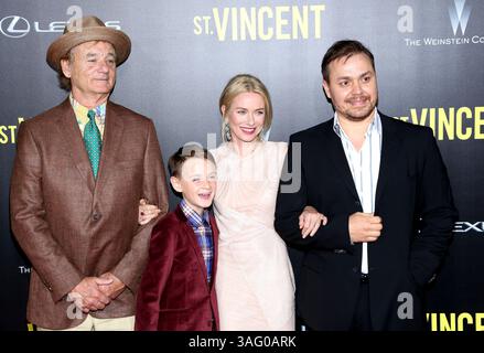 Bill Murray, Jaeden Leiberher, Naomi Watts e Theodore Melfi alla prima di "St. Vincent" al Ziegfeld Theater di New York City - 6 ottobre 2014 Foto Stock