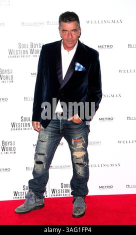 John Keeble alla prima europea di "Soul Boys of the Western World" alla Royal Albert Hall di Londra - 30 settembre 2014 Foto Stock