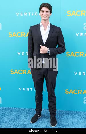 Los Angeles, Stati Uniti. 7 aprile 2025. LOS ANGELES, CALIFORNIA, Stati Uniti d'America - 07 APRILE: Caleb Canales arriva alla proiezione speciale di "Sacramento" della Vertical Entertainment tenutasi al Vista Theatre il 7 aprile 2025 a Los Angeles, California, Stati Uniti. (Foto di Xavier Collin/Image Press Agency) credito: Image Press Agency/Alamy Live News Foto Stock