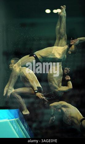 22 agosto 2008 - Pechino, Cina - GLEB GALPERIN della Russia gareggia durante i 10 m di piattaforma maschile preliminare ai Giochi Olimpici di Pechino 2008 nel National Aquatics Center, noto anche come The Water Cube a Pechino, Cina, 22 agosto 2008 (Credit Image: PhotoXpress/ZUMAPRESS.com) Foto Stock