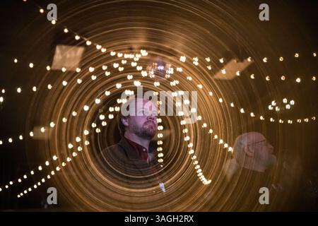 Vancouver, Columbia Britannica, Canada. 6 aprile 2025. Sean Orr di COPE Vancouver il giorno delle elezioni alla Wise Hall di Vancouver, British Columbia (immagine di credito: © Ryan Walter Wagner/ZUMA Press Wire) SOLO PER USO EDITORIALE! Non per USO commerciale! Foto Stock