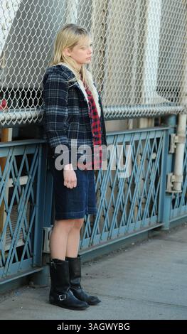 19 maggio 2009, New York City l'attrice Michelle Williams è stata sul set del Manhattan Bridge del nuovo film "San Valentino Blu" il 19 maggio 2009 a New York City (immagine di credito: © Sharkpixs/ZUMA Press) Foto Stock