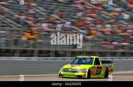 20 giugno 2009 - West Allis, WISCONSIN. Milwaukee Mile Race Track..Matt Crafton #88 finì in sedicesima posizione per la Copart 200 al Milwaukee Mile..Mike McGinnis/CSM. (Immagine di credito: © Mike McGinnis/Cal Sport Media/ZUMA Press) Foto Stock