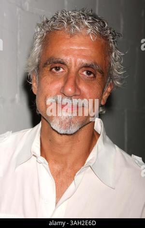Il parrucchiere RIC PIPINO (ex marito di Heidi Klum) arriva in anteprima delle opere esclusive create per la MAC Fall Colour Collection, "Make-up Art Cosmetics" al Ricard Phillips Studio di New York City il 07-15-2009. Foto di Henry McGee-Globe Photos, Inc. ©2009. K59339HMc Foto Stock