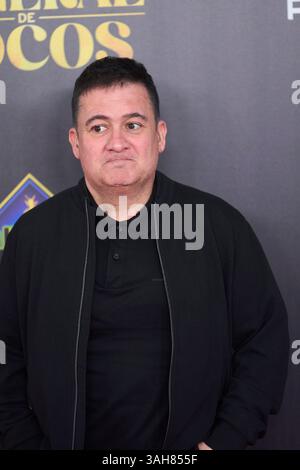 Secun de la Rosa partecipa alla premiere "un Funeral de Locos" il 9 aprile 2025 a Madrid, Spagna. Foto Stock