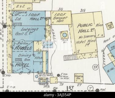 Questa mappa dell'assicurazione antincendio Sanborn del 1898 mostra un piano dettagliato dell'Angels Hotel a Angels Camp, California. La mappa offre informazioni sulla struttura e la disposizione dell'hotel, un edificio storico in California. Foto Stock