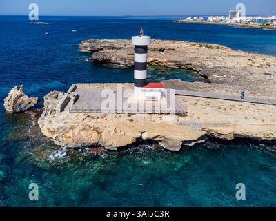 faro di Colònia de Sant Jordi, sa Puntassa, colonia di Sant Jordi, Ses Salines, Isole Baleari, Maiorca, Spagna Foto Stock