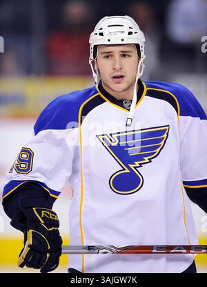 31 gennaio 2011 - Calgary, Alberta, Canada - Gen. Foto del profilo dei giocatori della NHL su Stefan della Rovere dei St. Louis Blues durante una partita recente a Calgary. (Immagine di credito: © Larry MacDougal via ZUMA Wire) Foto Stock