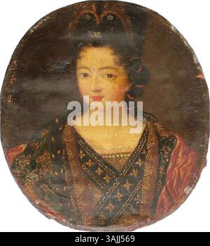 Questo ritratto ad olio del XVII-XVIII secolo, attribuito a un seguace di Pierre Gobert, raffigura una signora in abiti ricamati d'oro e un intricato headpiece. L'attenzione dell'artista ai dettagli evidenzia l'opulenza del periodo. Foto Stock