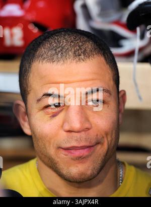 28 dicembre 2010 - Calgary, Alberta, Canada - foto del profilo dei giocatori della NHL su Jarome Iginla dei Calgary Flames durante un'intervista a Calgary. (Immagine di credito: © Larry MacDougal via ZUMA Wire) Foto Stock
