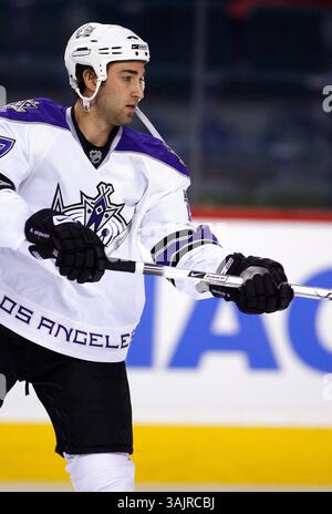 27 novembre 2008 - Calgary, Alberta, Canada - foto del profilo del giocatore NHL su Kyle Quincey dei Los Angeles Kings durante una recente partita di hockey a Calgary. (Immagine di credito: © Larry MacDougal via ZUMA Wire) Foto Stock